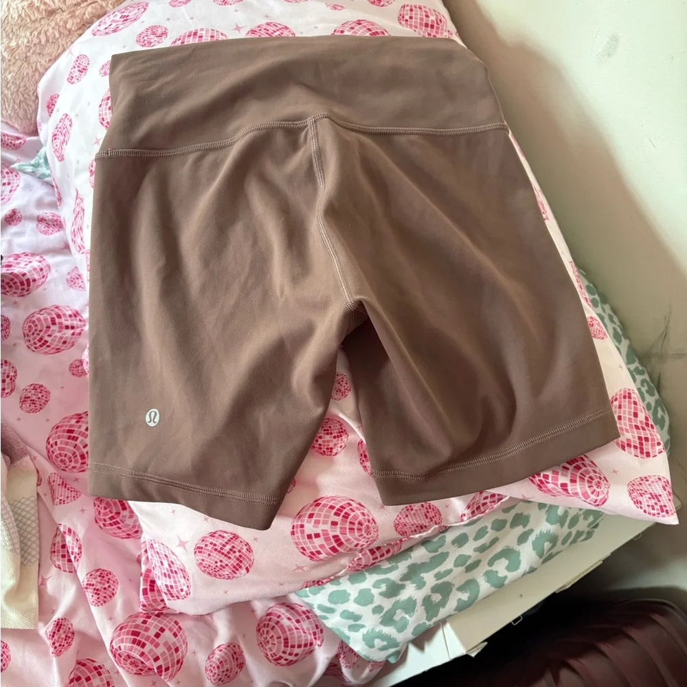 lululemon athletica spiced chai Bike Shorts - Picture 3 of 4